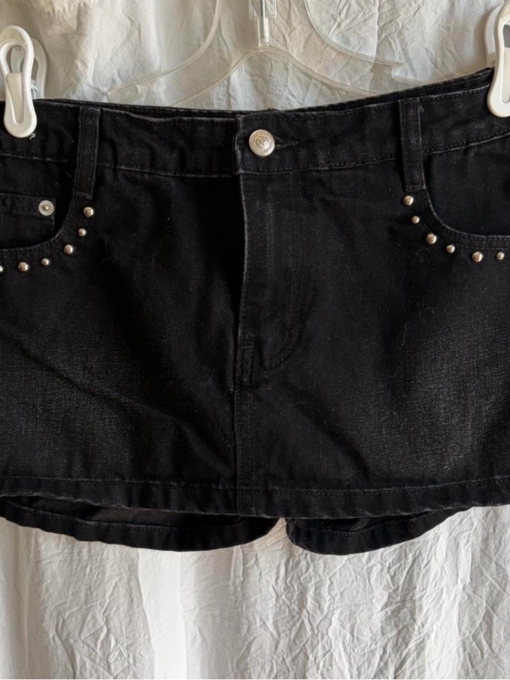 Low rise studded mini Skort